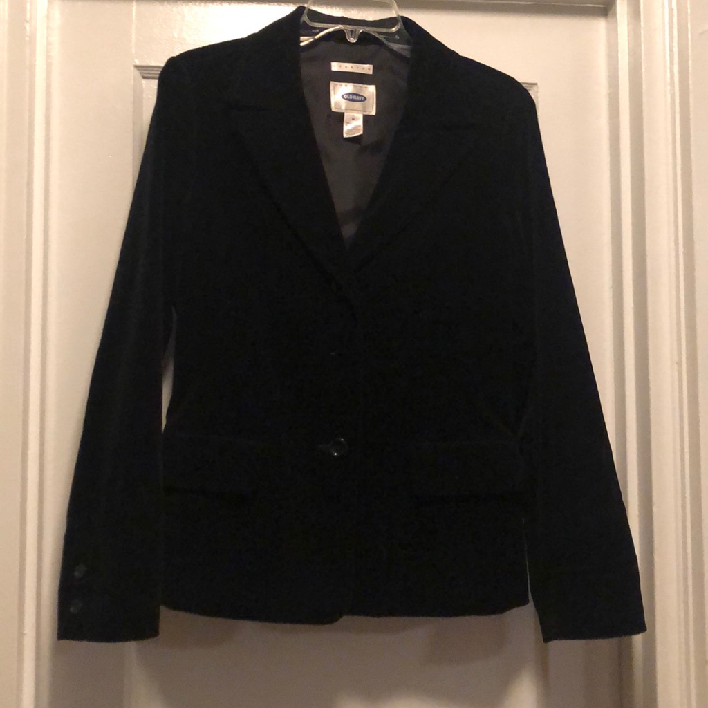 Holidays Are Calling...Like New Velvet Blazer